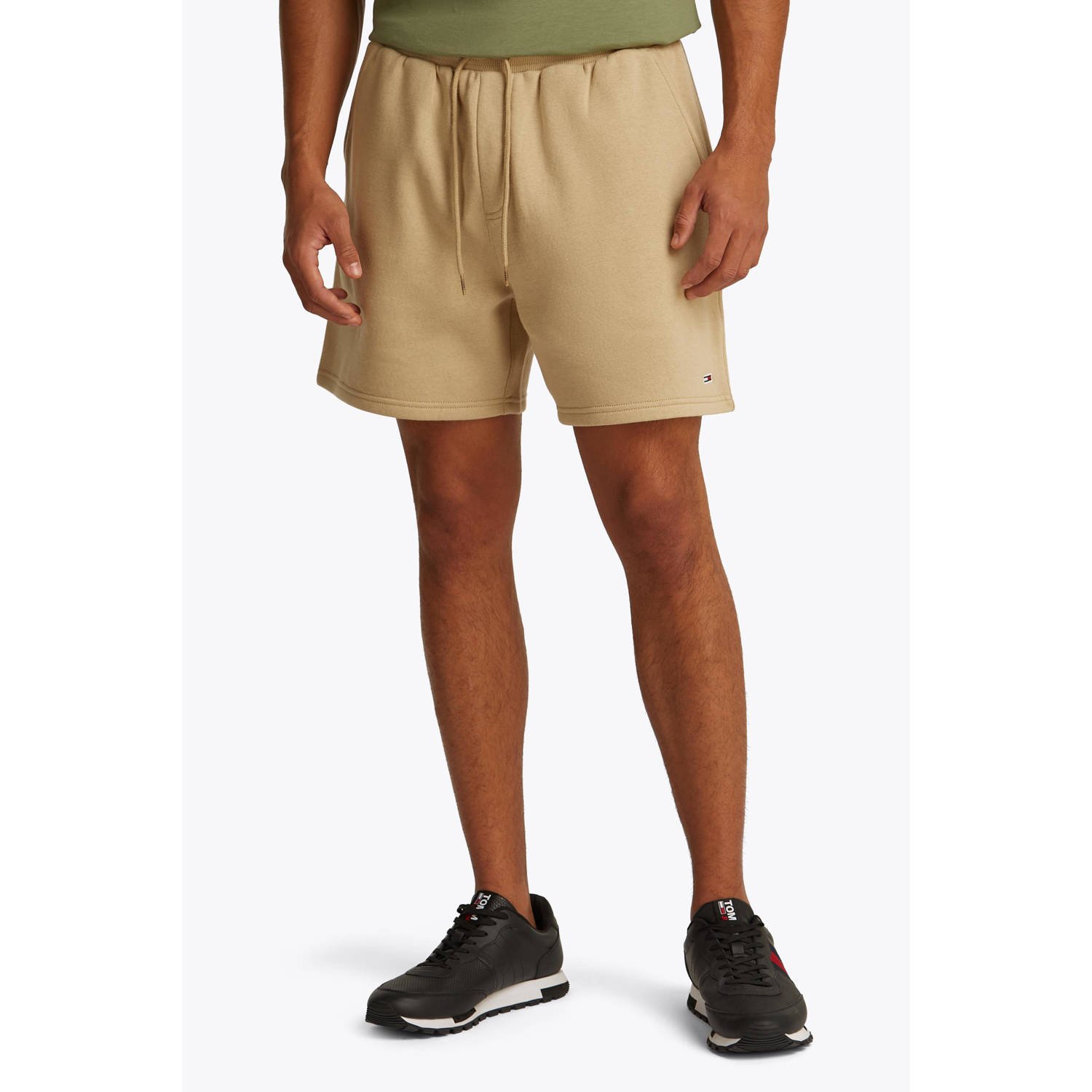 TOMMY JEANS Heren Broeken Tjm S Flag Beach Short Ext Zand