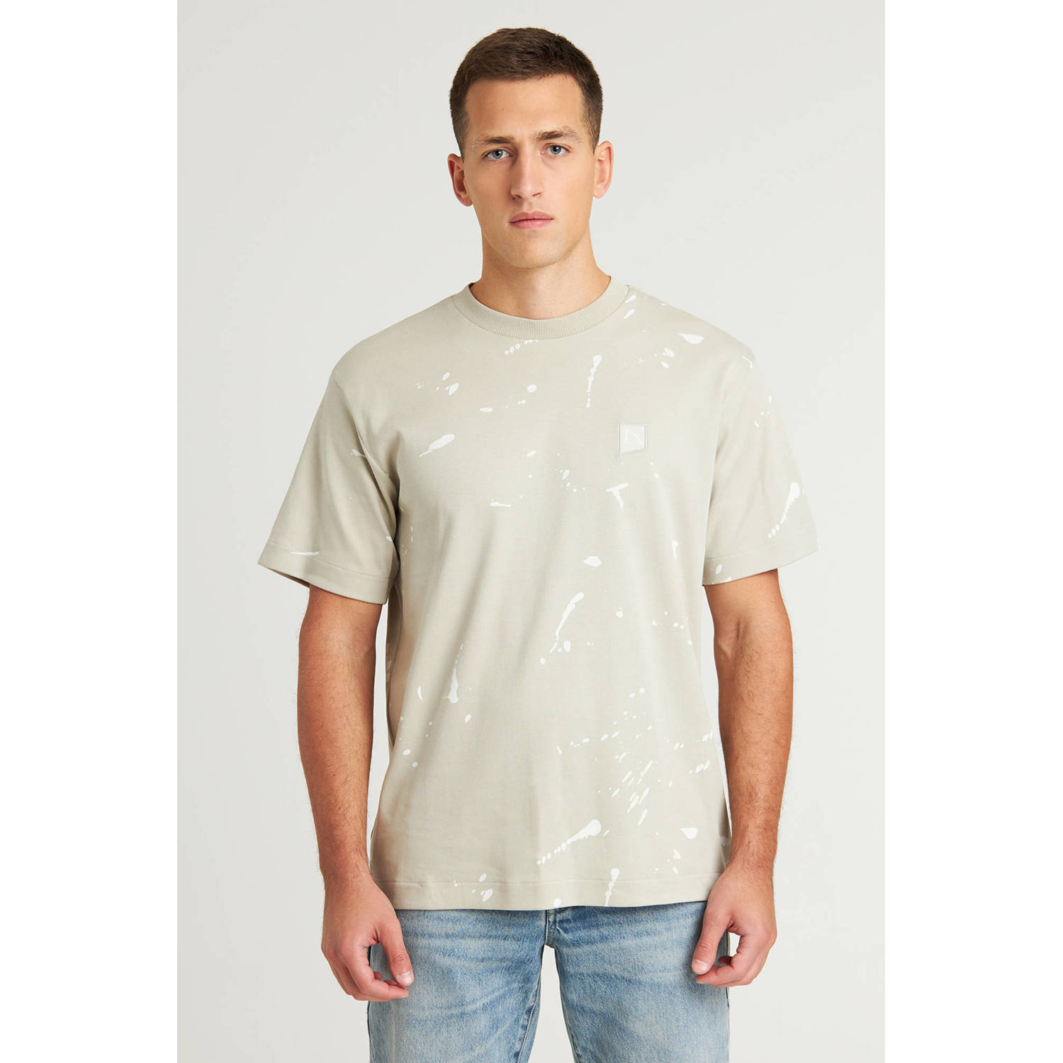 CHASIN' T-shirt beige