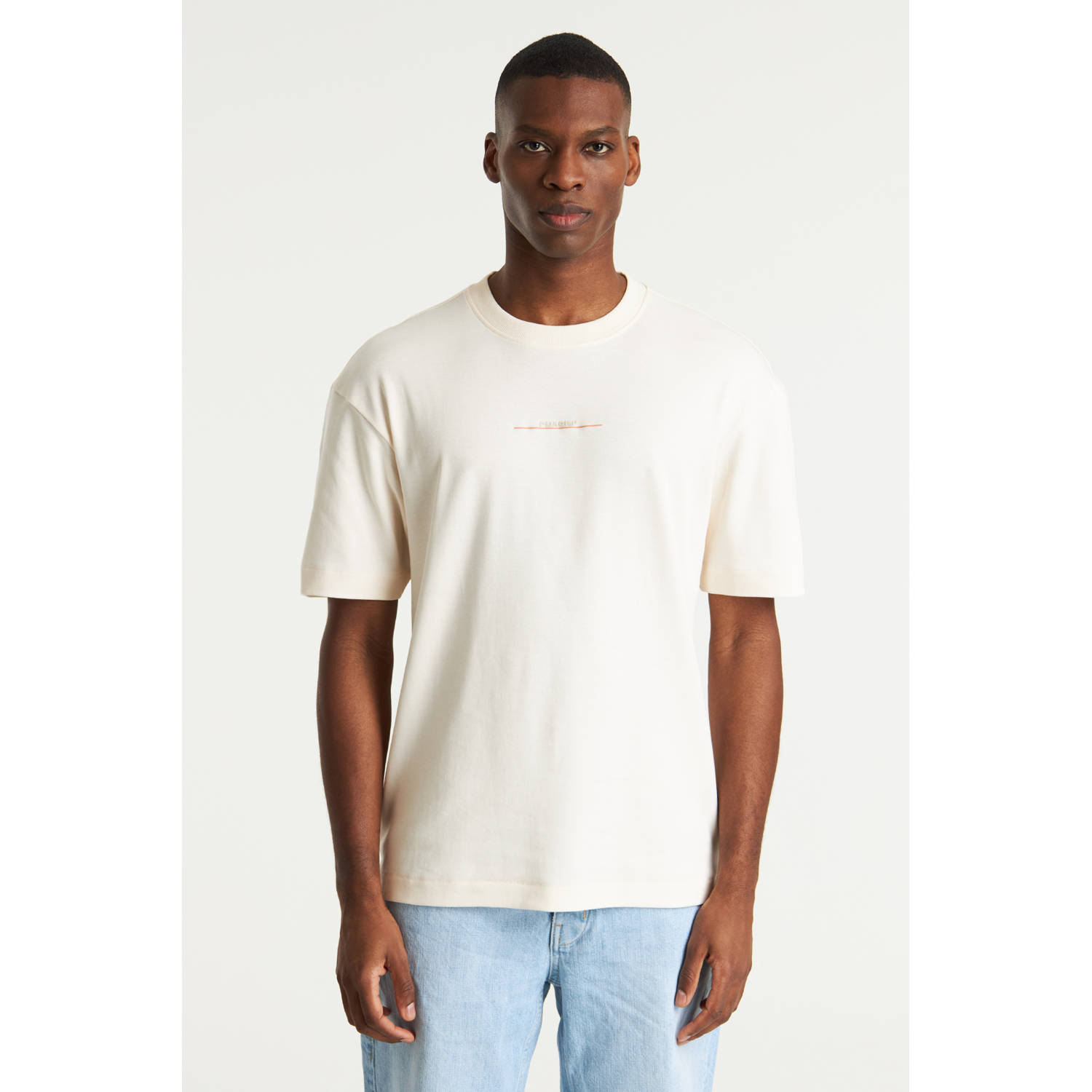 CHASIN' T-shirt ecru