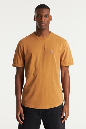 T-shirt oker