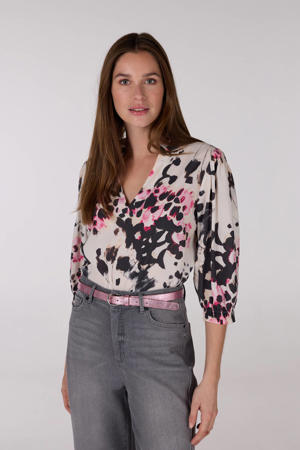blouse wit