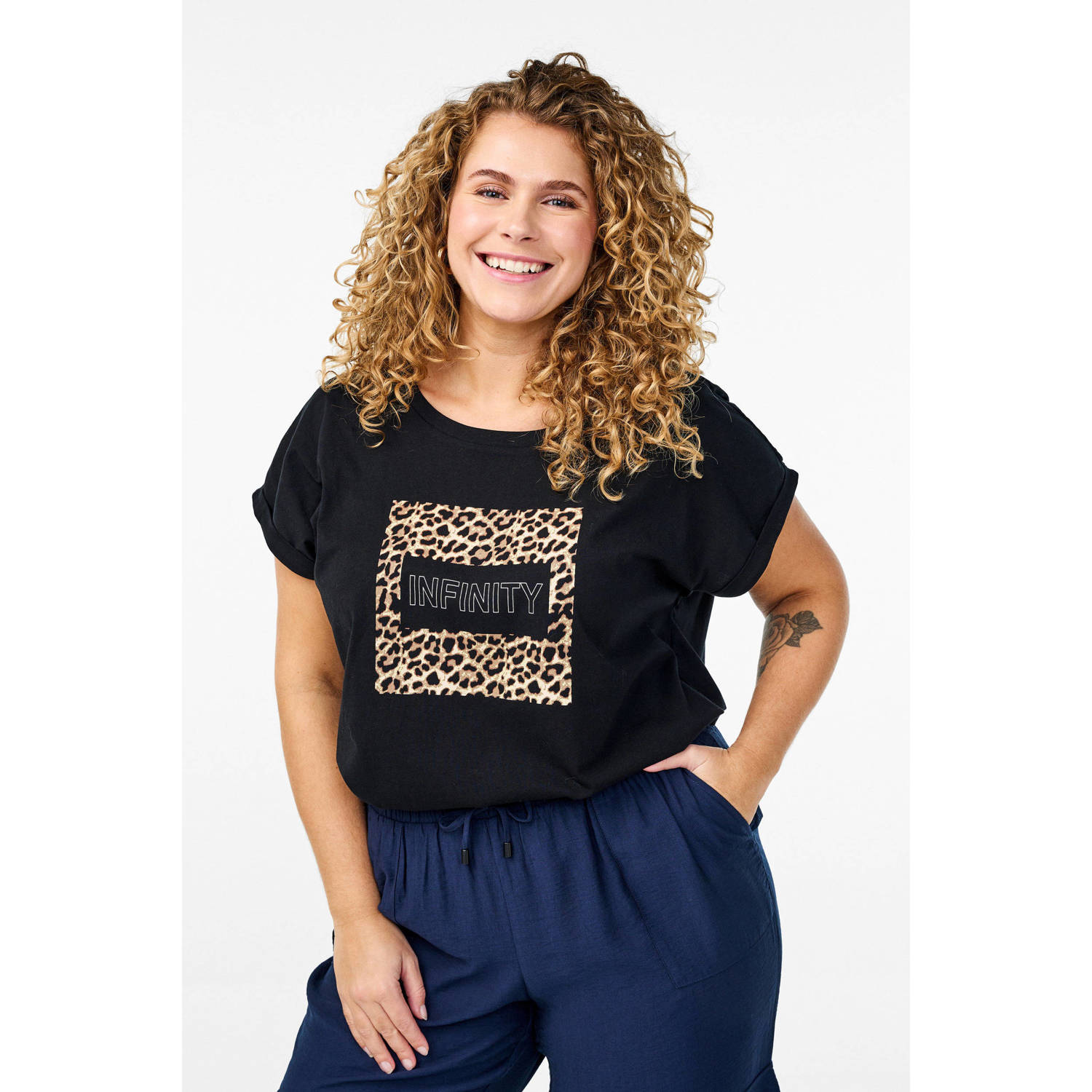 Zizzi T-shirt zwart
