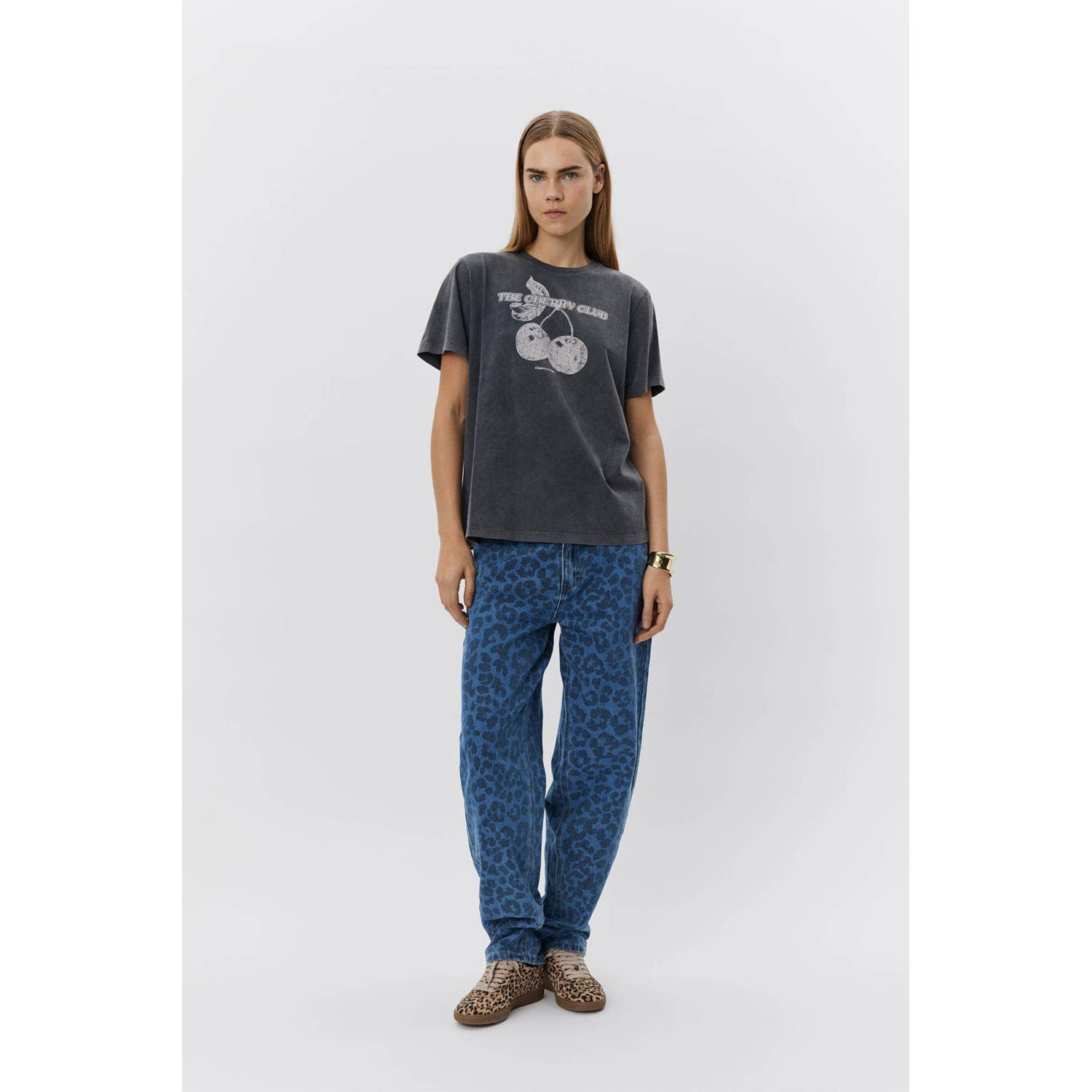 Sofie Schnoor Grafische Tee Gewassen Zwart Zenasw Model Black Dames