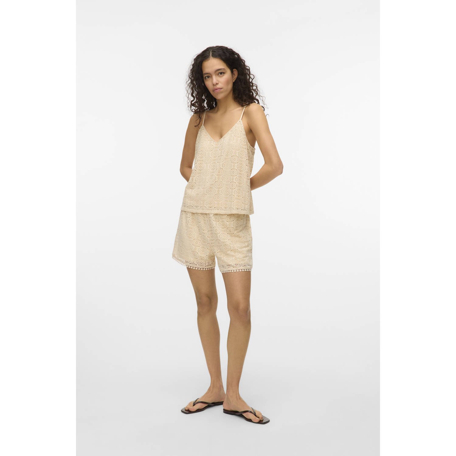 Vero Moda Regular fit korte broek met etskanteffect model 'MAYA'