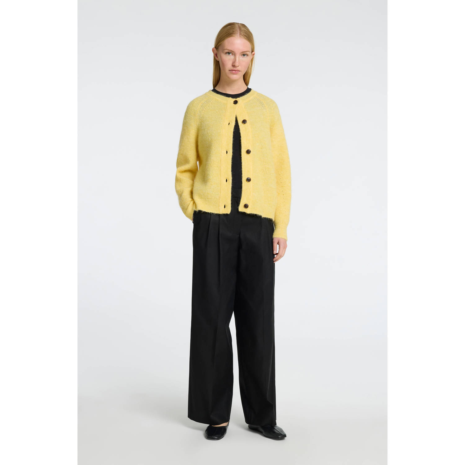 SELECTED FEMME wollen vest lichtgeel gebreid