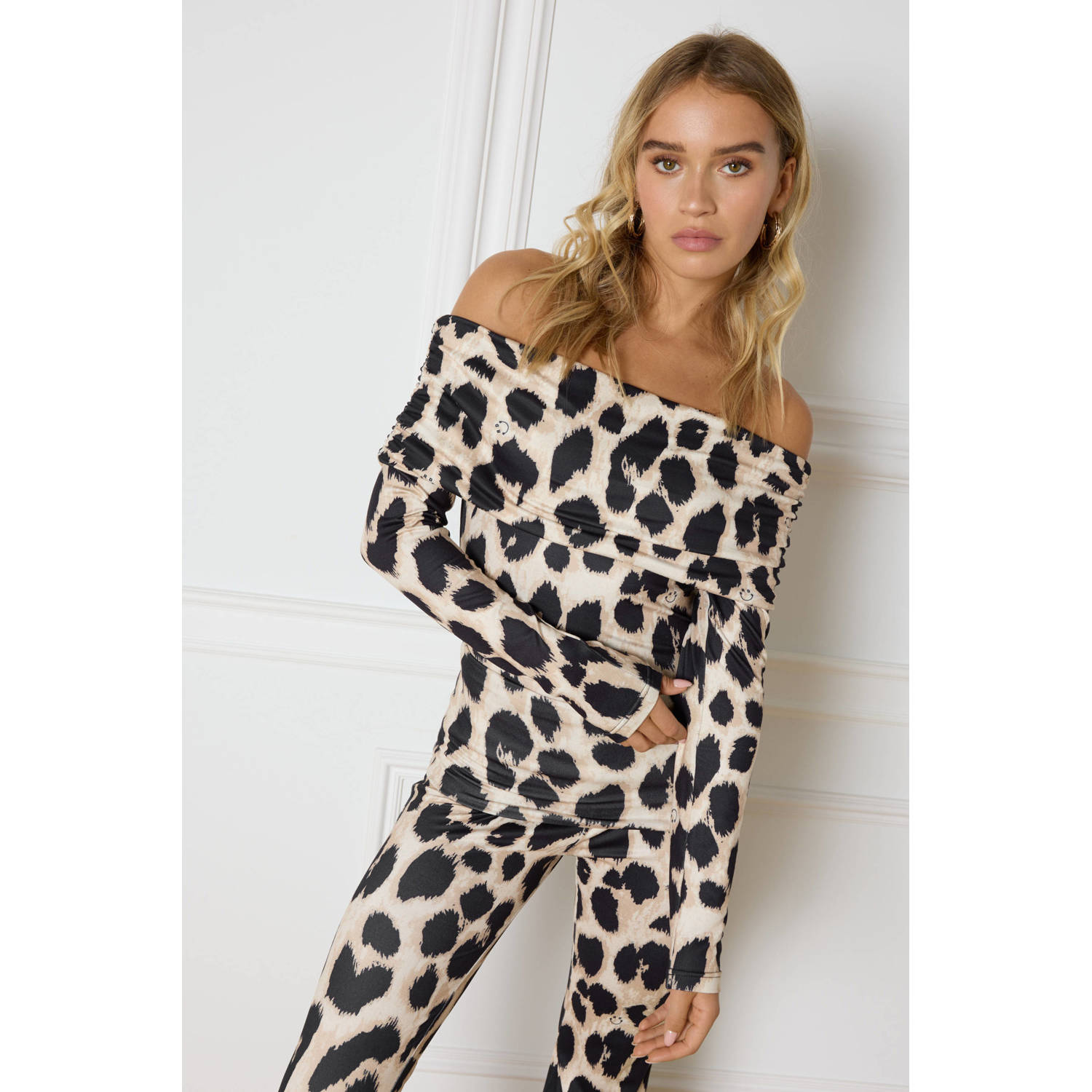Refined Department top bruin