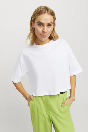 T-shirt wit