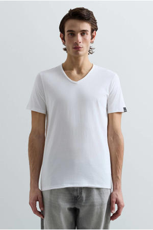 T-shirt wit