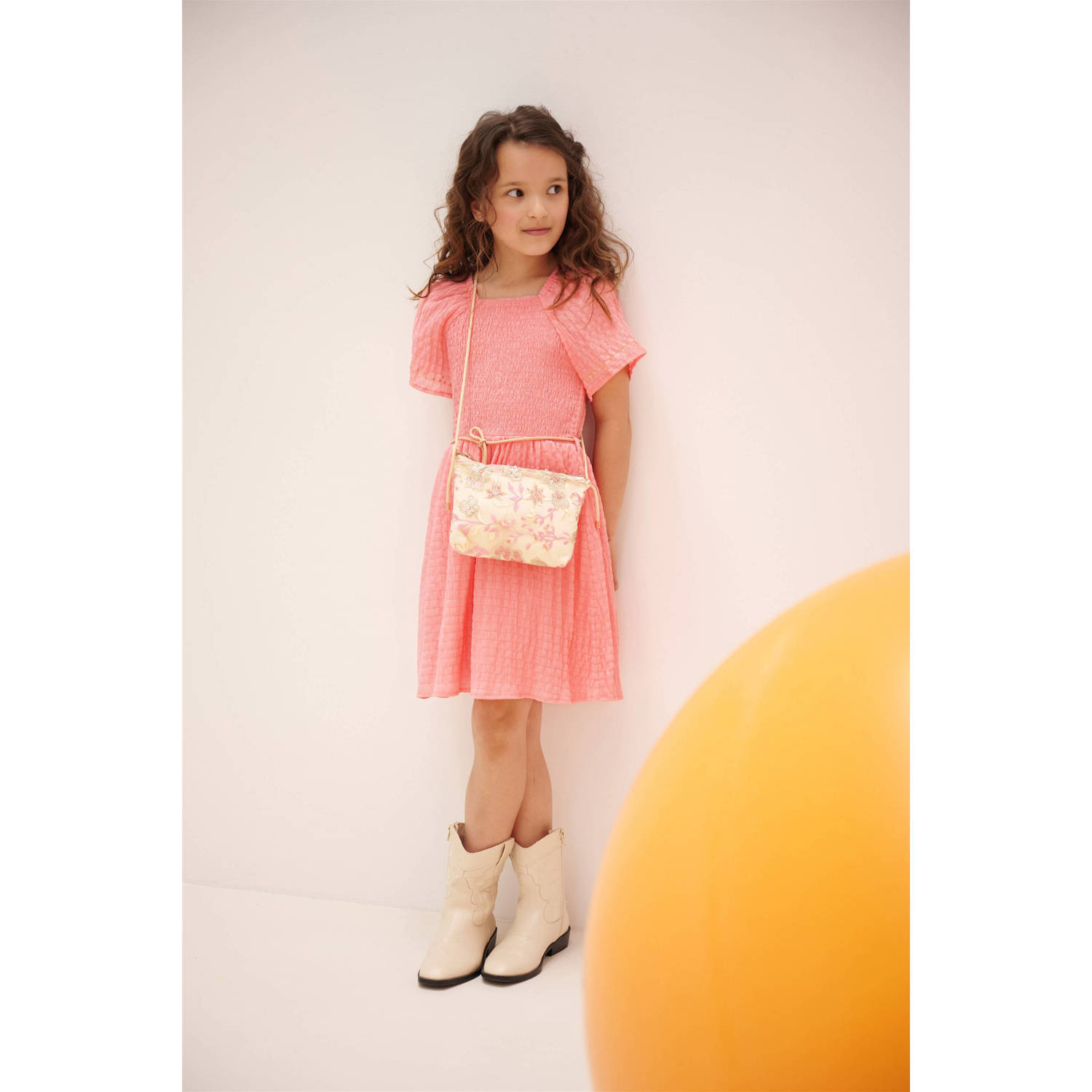 NONO crossbody tas met pailletten ivoor roze