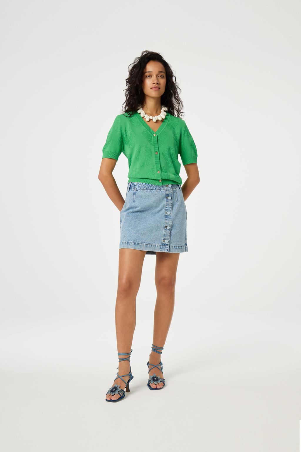 Groene dames Fabienne Chapot gebreid vest van katoen met korte mouwen, V-hals, knoopsluiting en knoopdetail