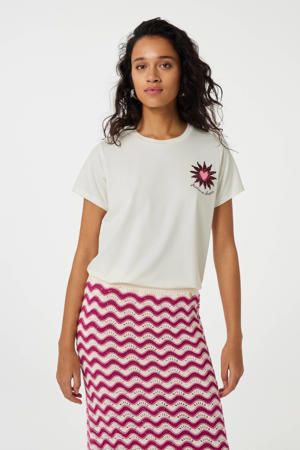 T-shirt wit