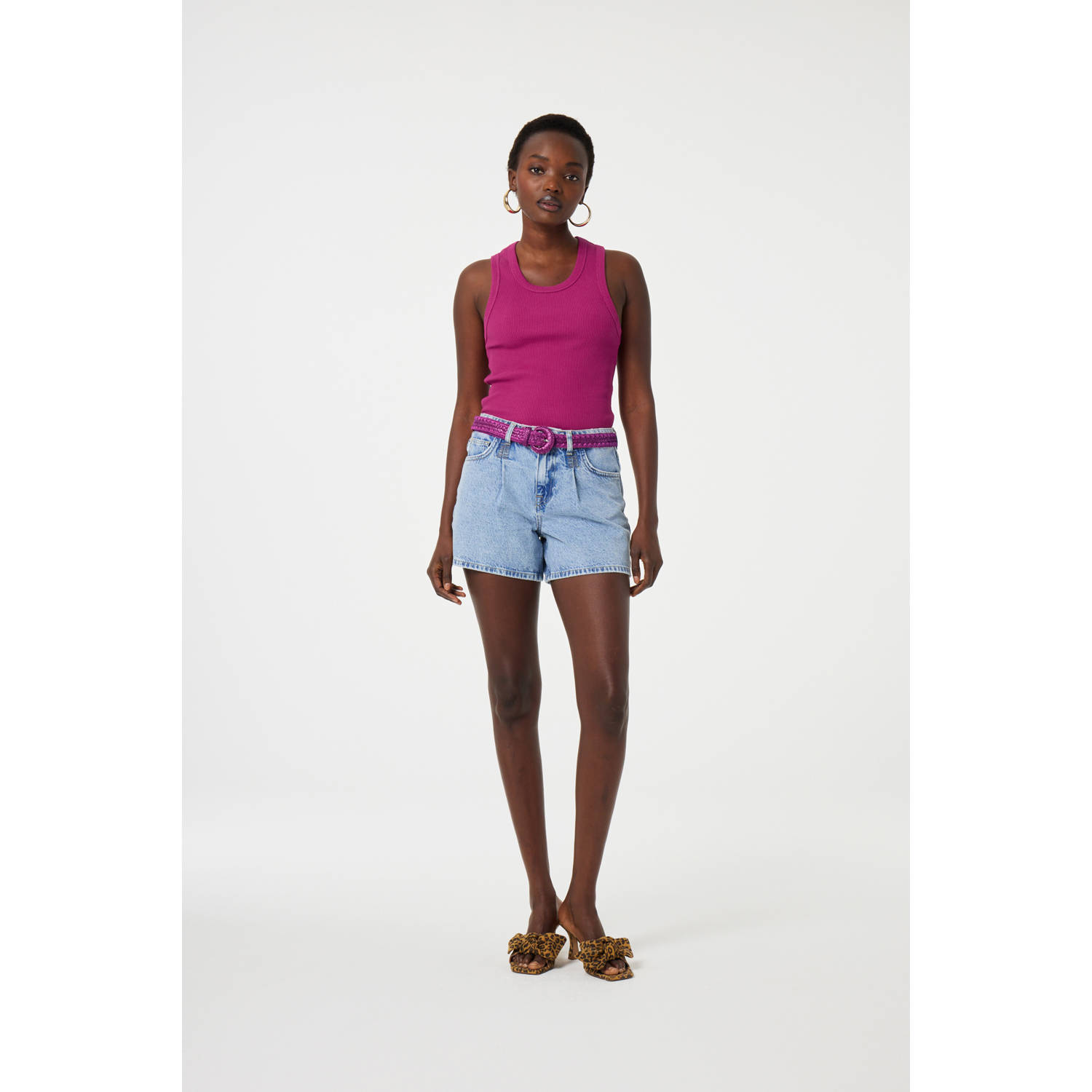 Fabienne Chapot mouwloze top roze rib gebreid