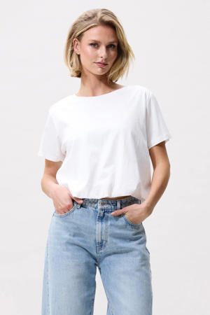 T-shirt wit
