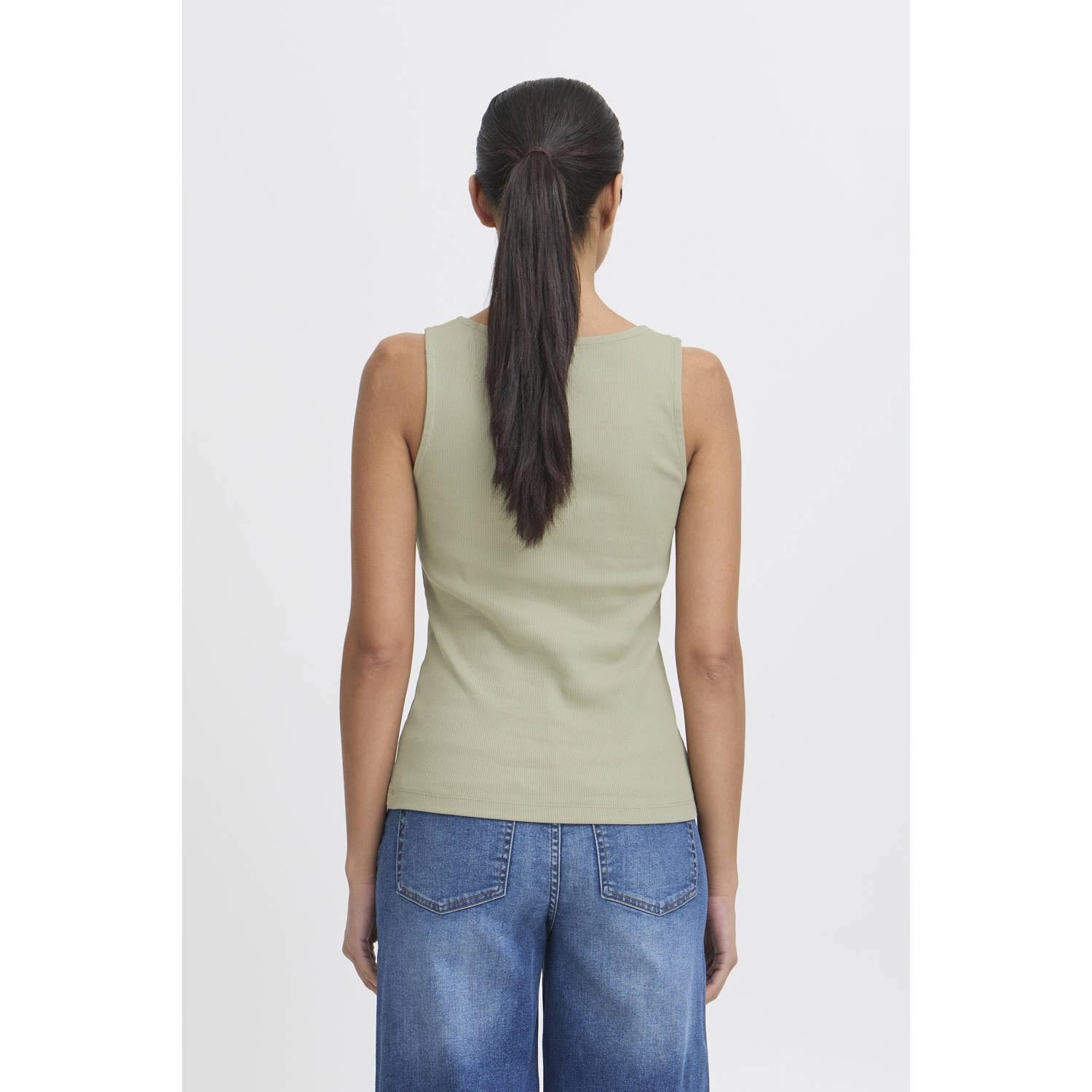 ICHI mouwloze top lichtgroen