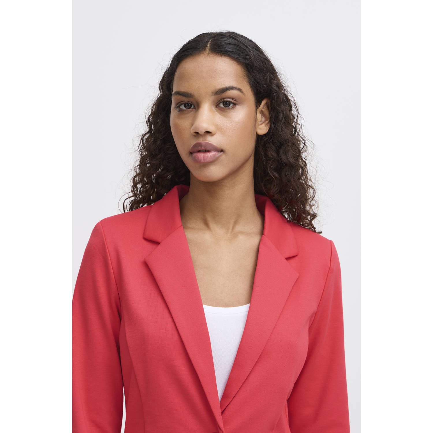ICHI getailleerde blazer rood