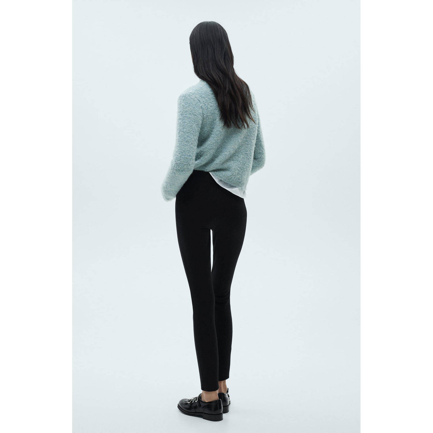 Mango skinny regular waist broek zwart