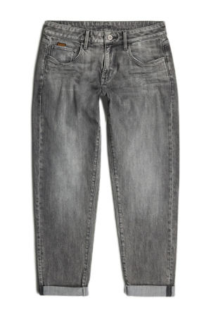 regular boyfriend jeans