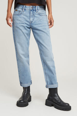 regular boyfriend jeans