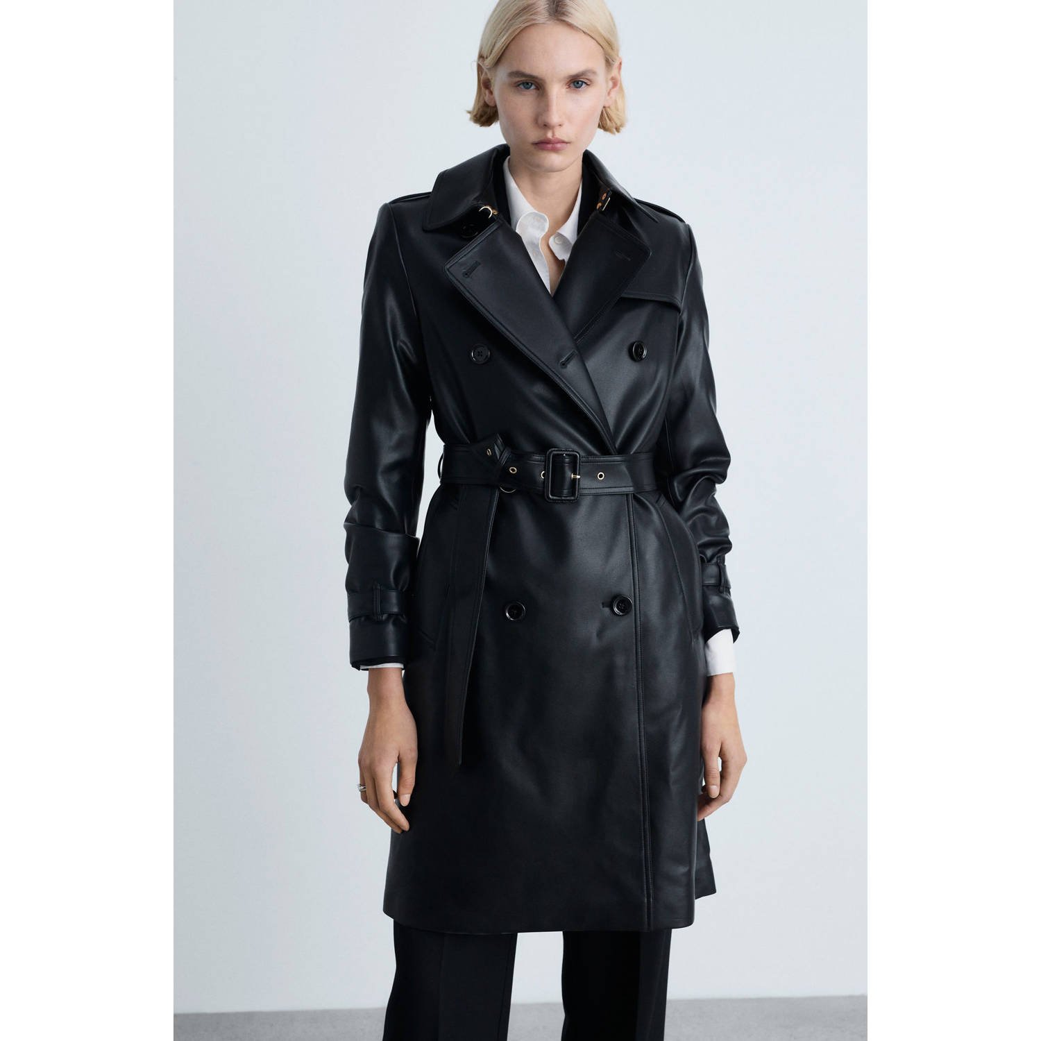 Mango trenchcoat zwart