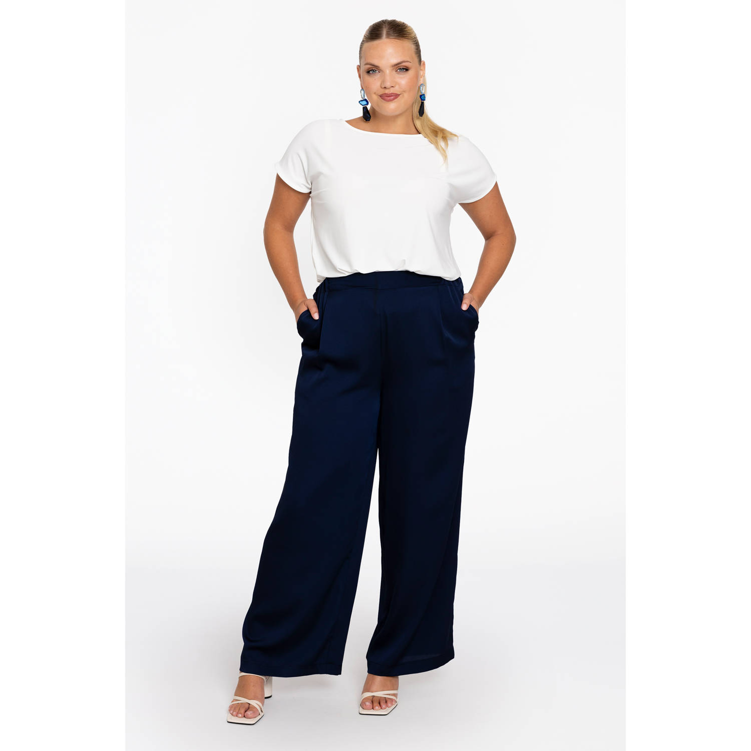 YOEK straight broek donkerblauw