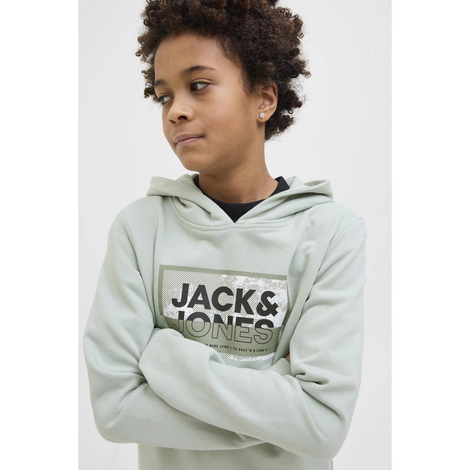 Jack & Jones Junior Hoodie JCOLOGAN SS24 PRINT SWEAT HOOD SN JNR