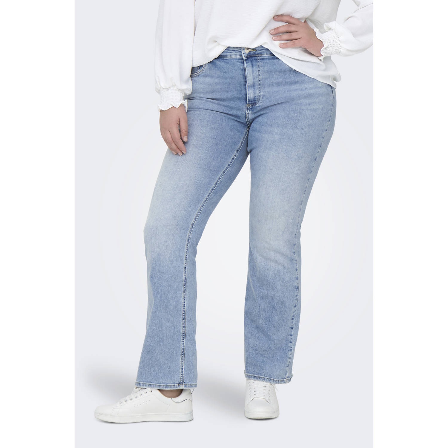 Only Carmakoma Wijd uitlopende Denim Jeans in Lichtblauw Blue Dames