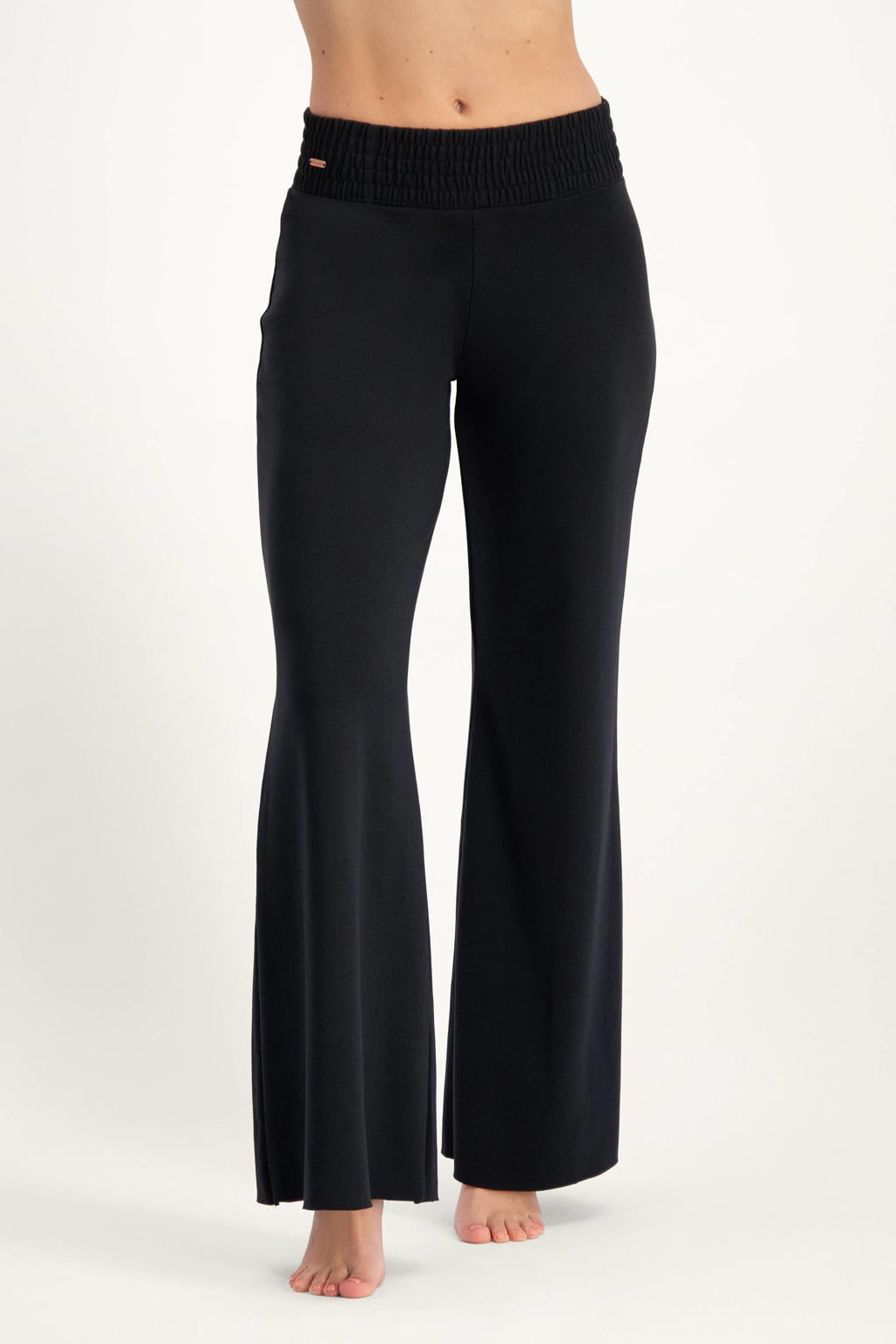 Zwarte dames Urban Goddess yoga sportbroek Flow van lyocell met wijde pijpen en regular waist