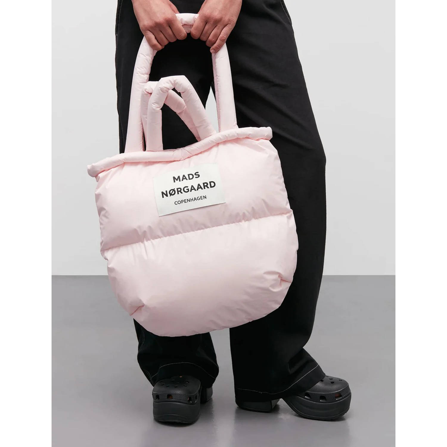 MADS NØRGAARD COPENHAGEN gewatteerde shopper lichtroze