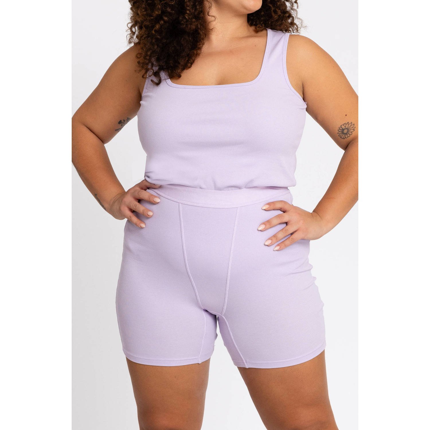 YOEK Lounge straight high waist biker short lila rib gebreid