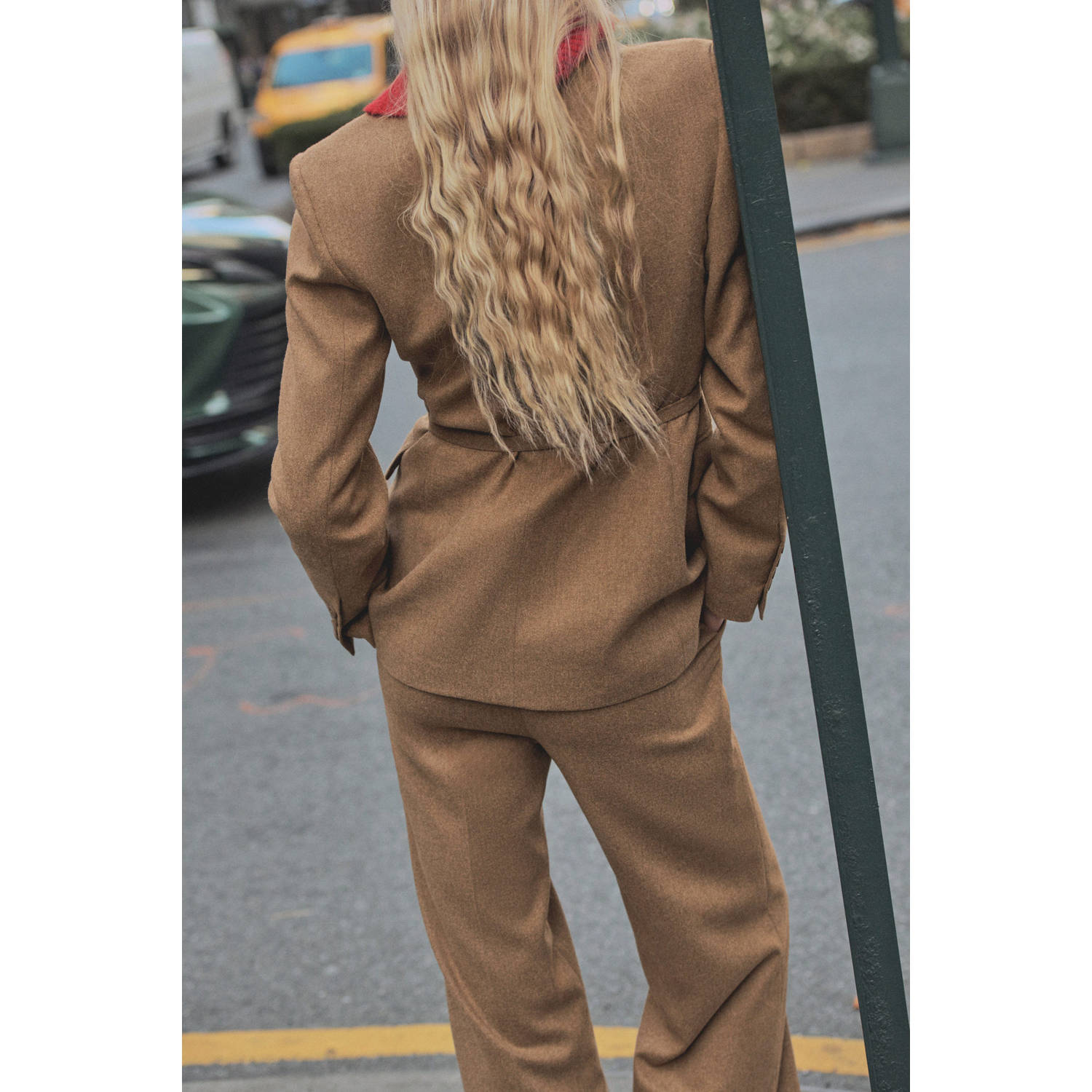 Mango getailleerde blazer camel