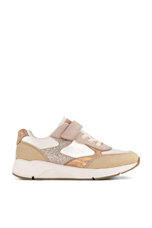 chunky sneakers beige