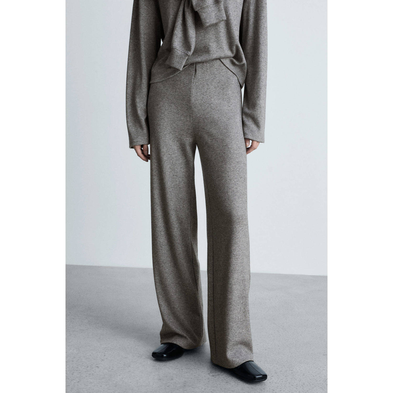 Mango high waist casual broek grijs fijn gebreid