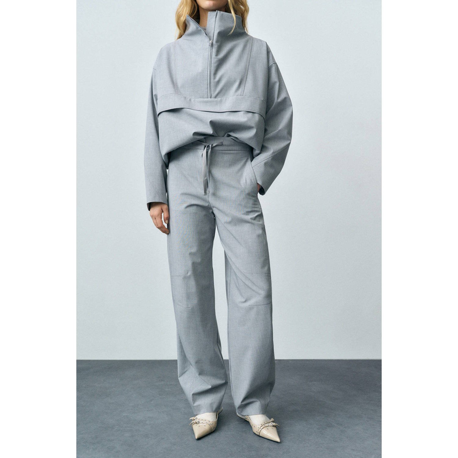 Mango straight regular waist pantalon grijs