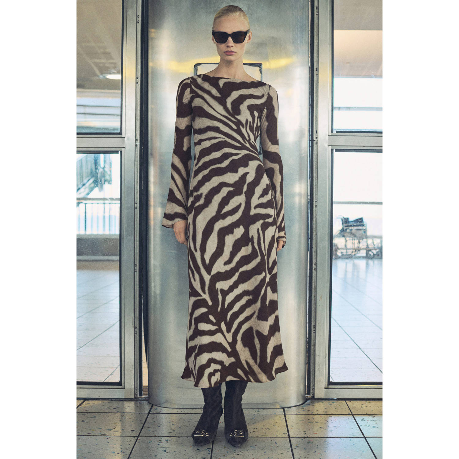 Mango midi jurk bruin
