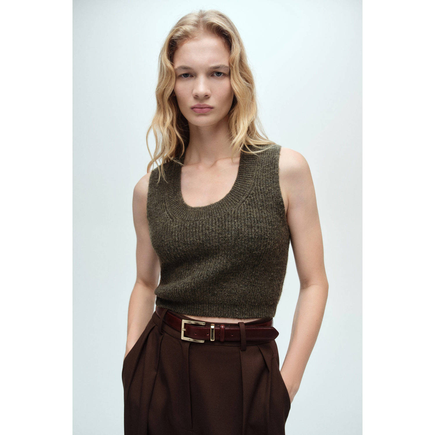 Mango cropped top kaki gebreid