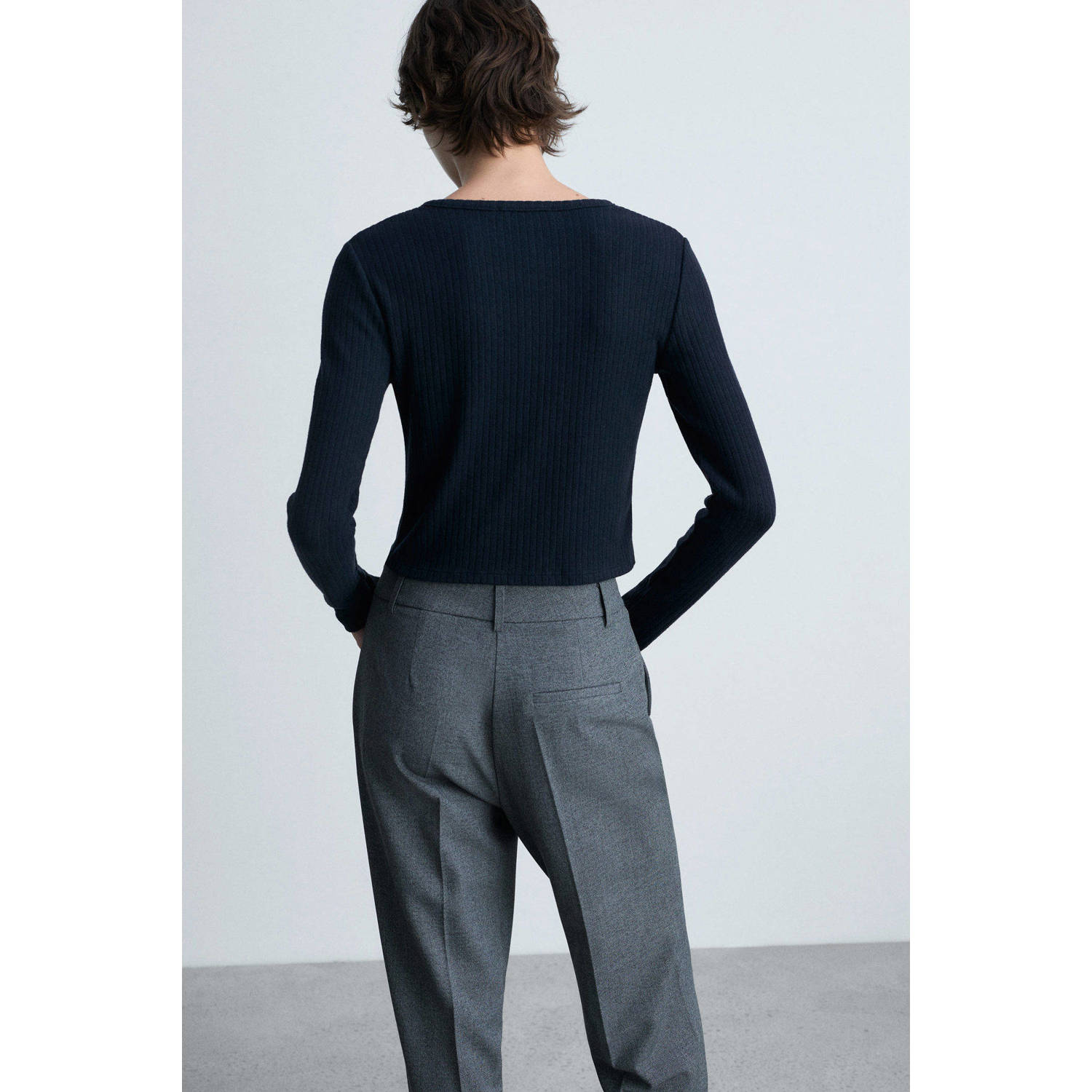 Mango vest donkerblauw fijn gebreid