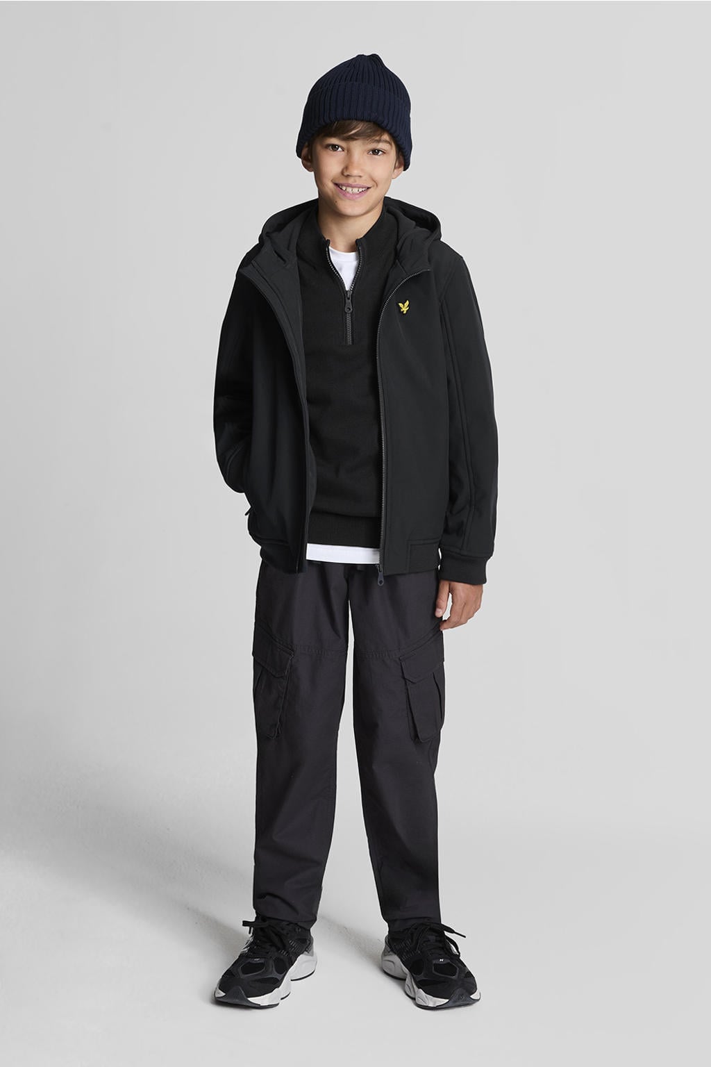 Zwarte jongens Lyle & Scott Softshell jas van polyester met effen, lange mouwen, capuchon en ritssluiting