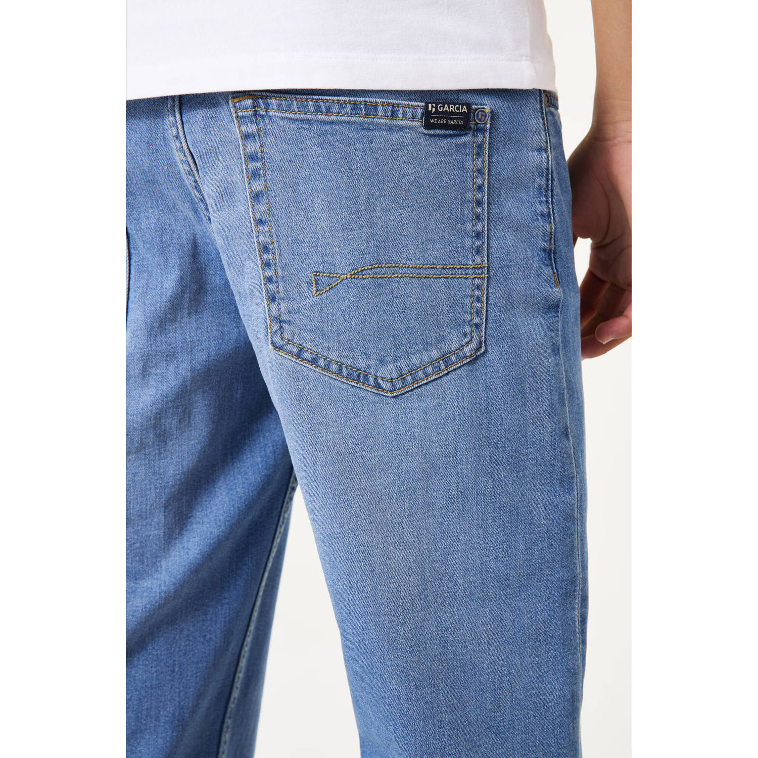 Garcia straight leg high waist medium blue denim