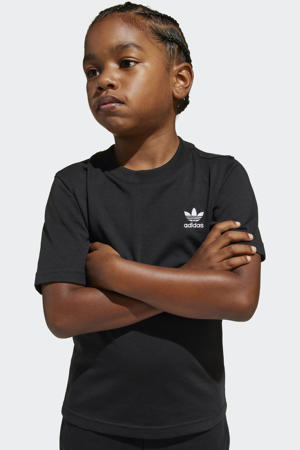 T-shirt + short zwart