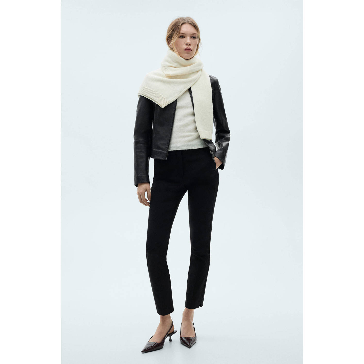 Mango slim regular waist pantalon zwart
