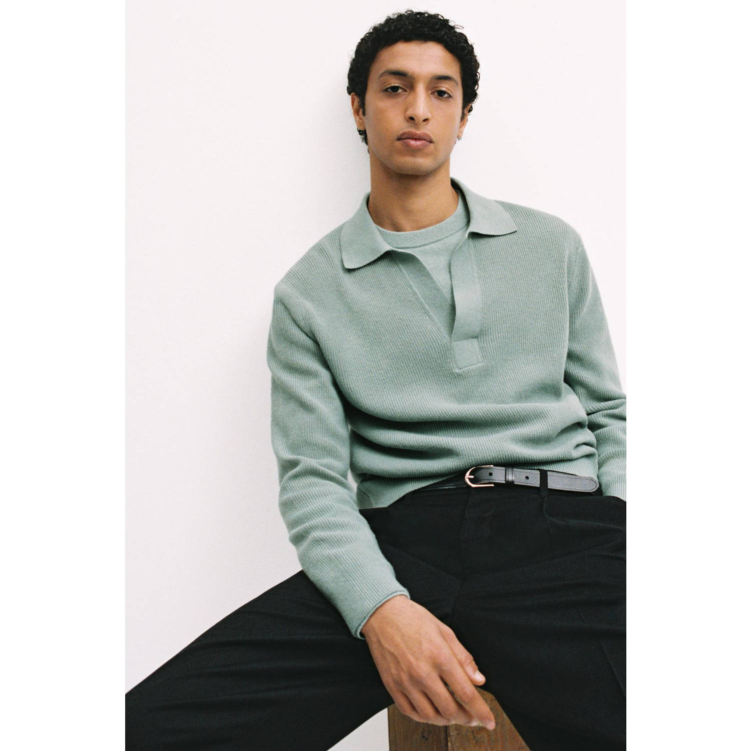 Mango Man trui fijn gebreid turquoise