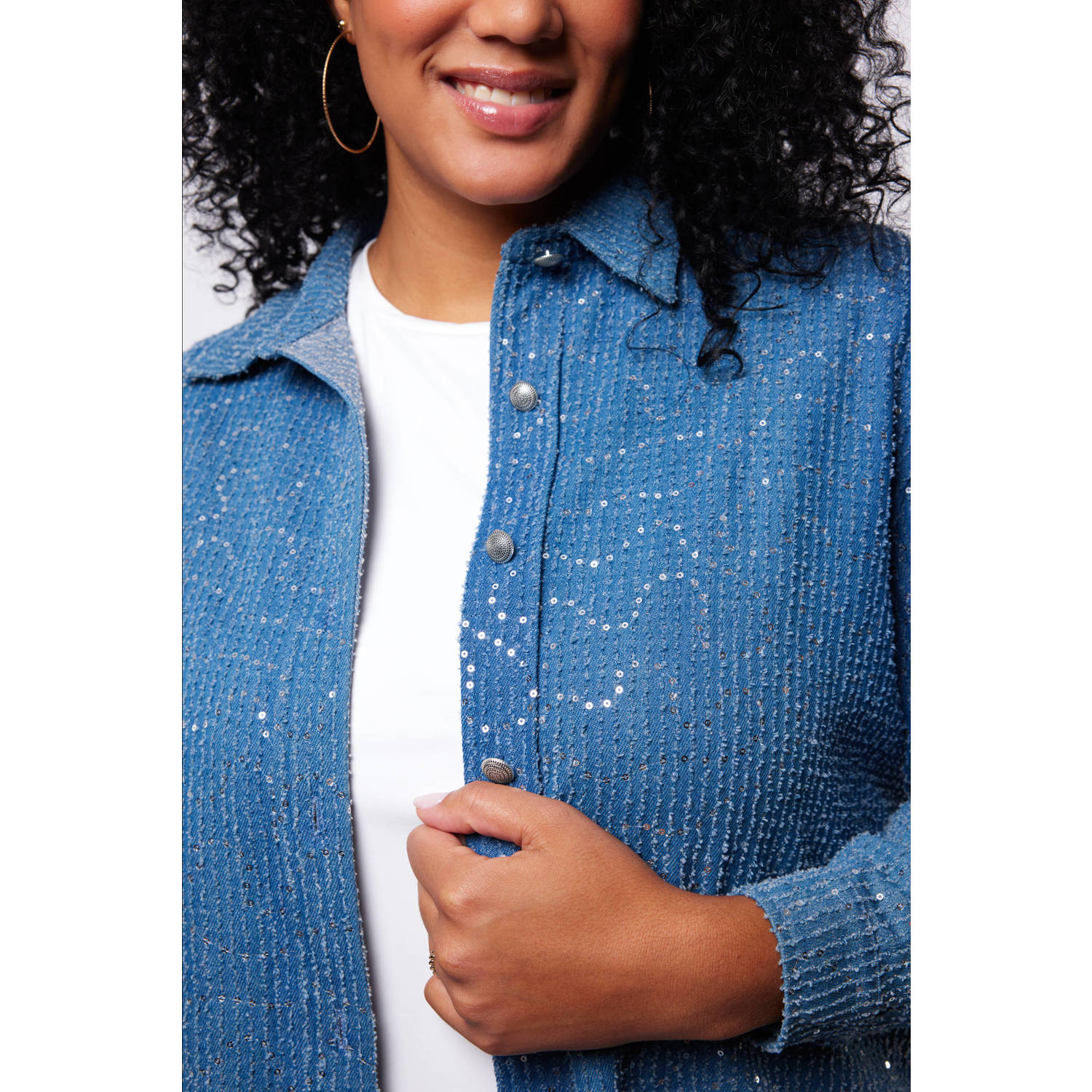 Exxcellent blouse medium blue denim met pailletten