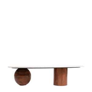 salontafel met marmer blad en asymmetrisch onderstel