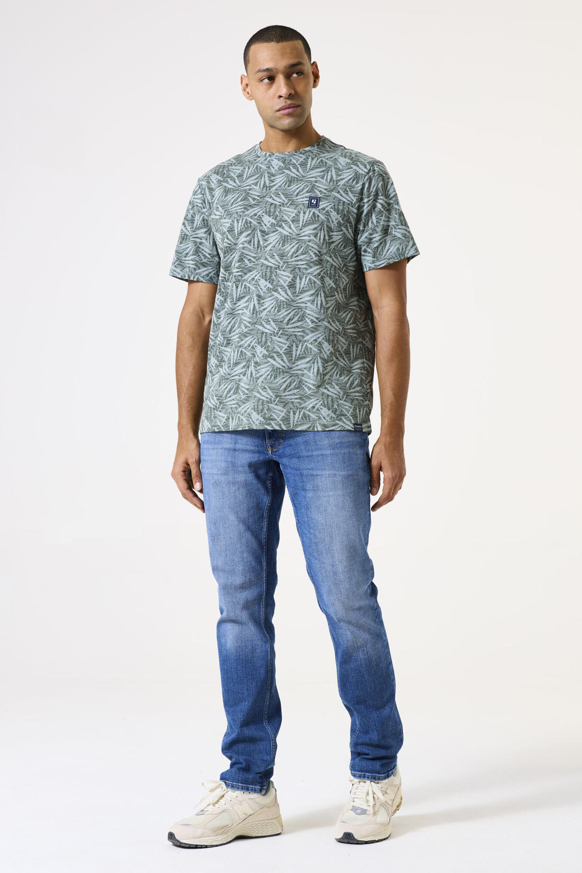 Garcia T-shirt grijsgroen kopen? Morgen in huis wehkamp