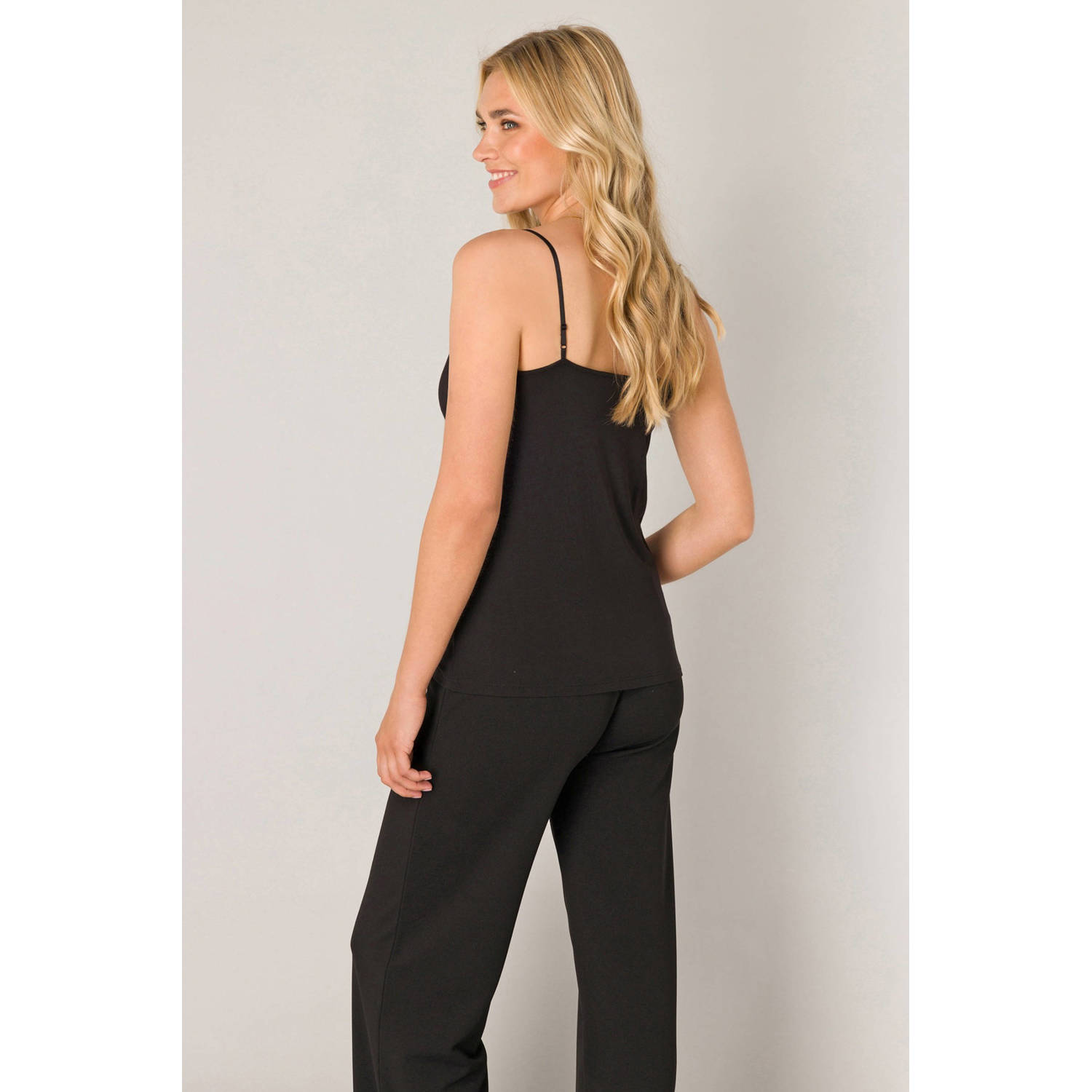 Base Level singlet zwart