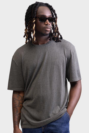 T-shirt grijs