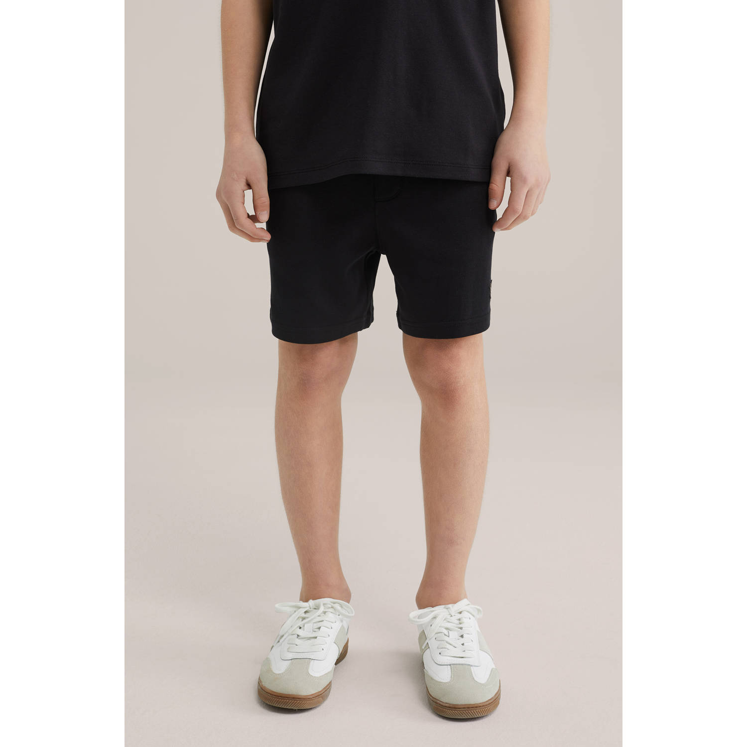 WE Fashion slim sweatshort zwart