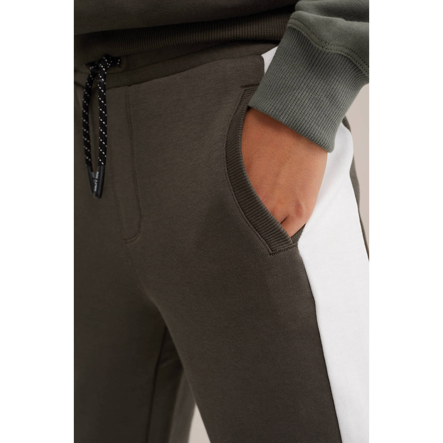 Salty Dog slim sweatpant groen