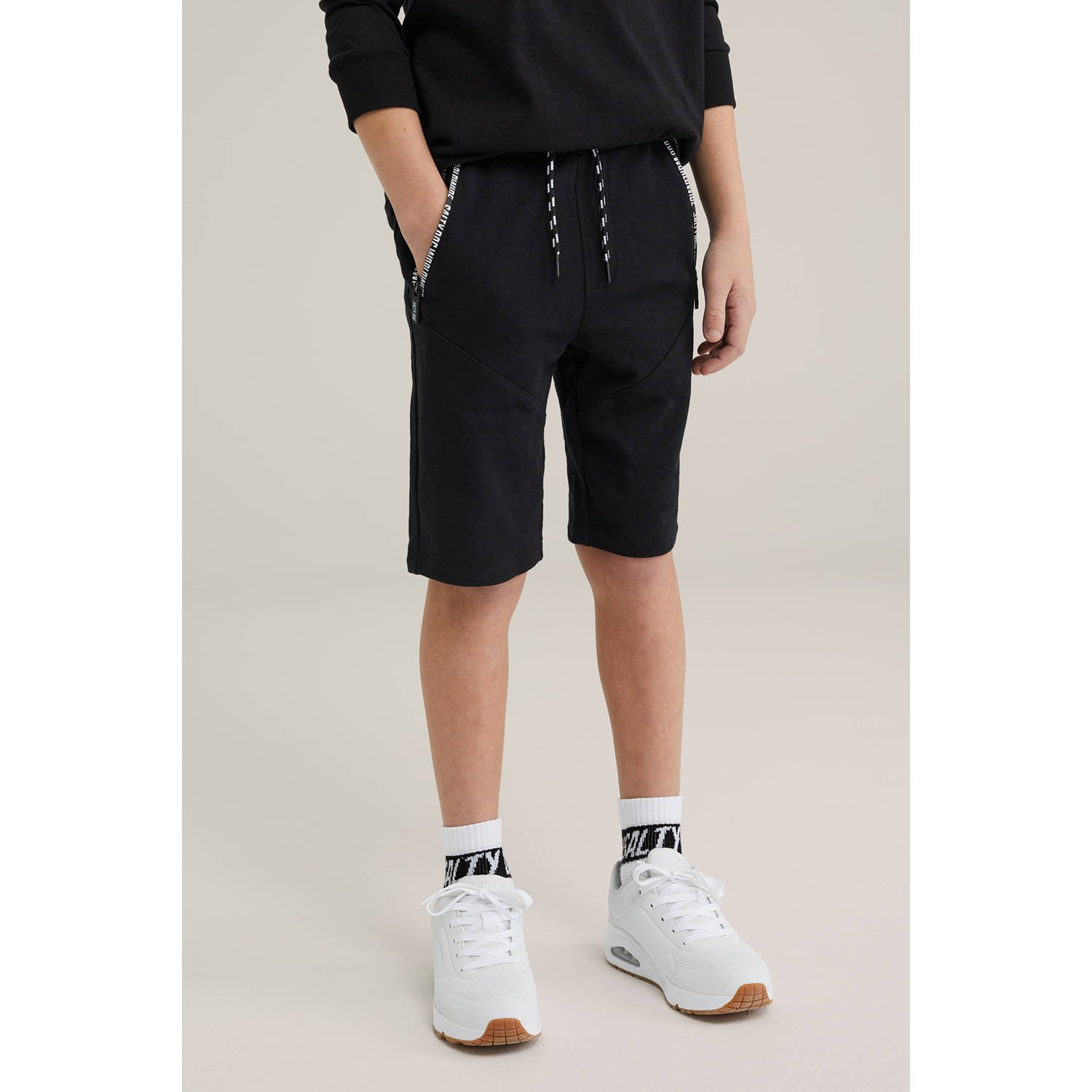 WE Fashion Blue Ridge sweatshort zwart