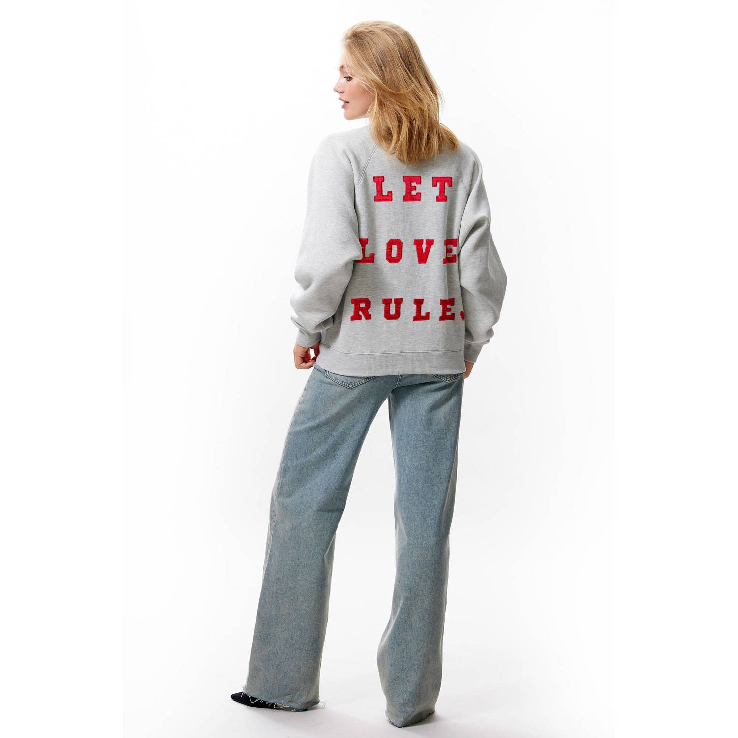 Catwalk Junkie grijze sweater met backprint